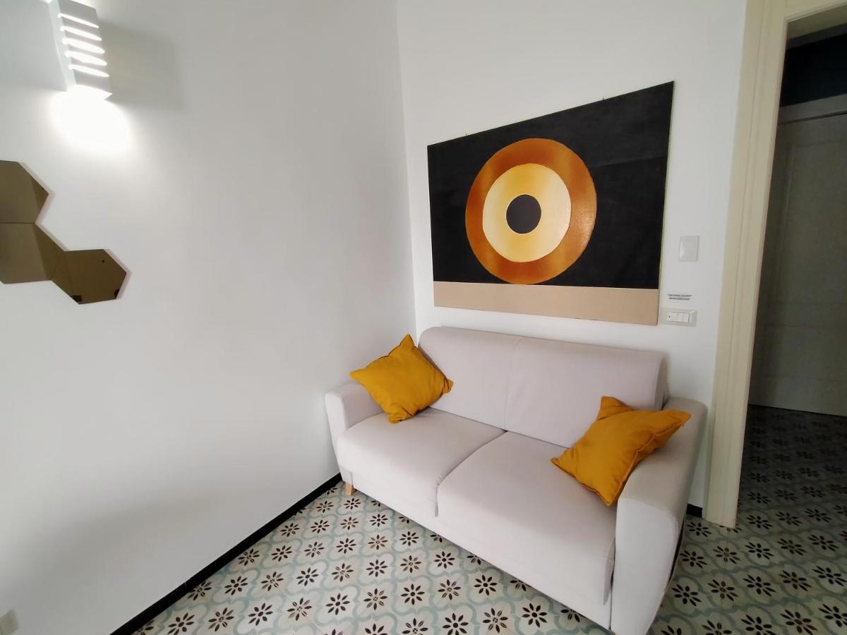 Sonnino Suite Jacuzzi Apartment Bari Exterior foto